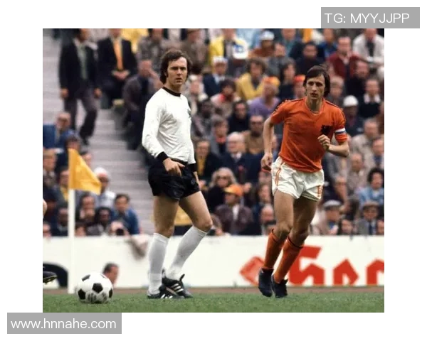 世界十大足球球星经典肖像画赏析及其背后的传奇故事