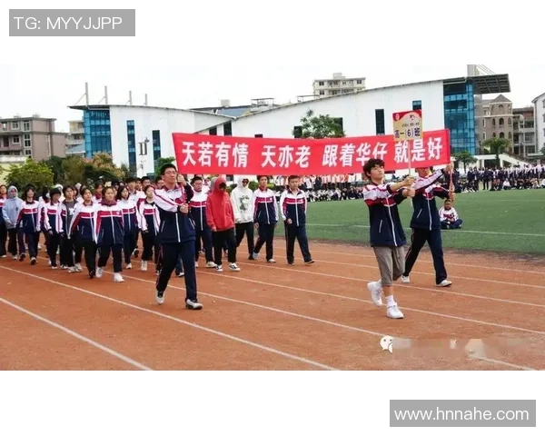 芜职足球星耀杯赛事圆满落幕 赛场激情四溢吸引众多观众关注 芜职足球星耀杯赛事圆满落幕 赛场激情四溢吸引众多观众关注